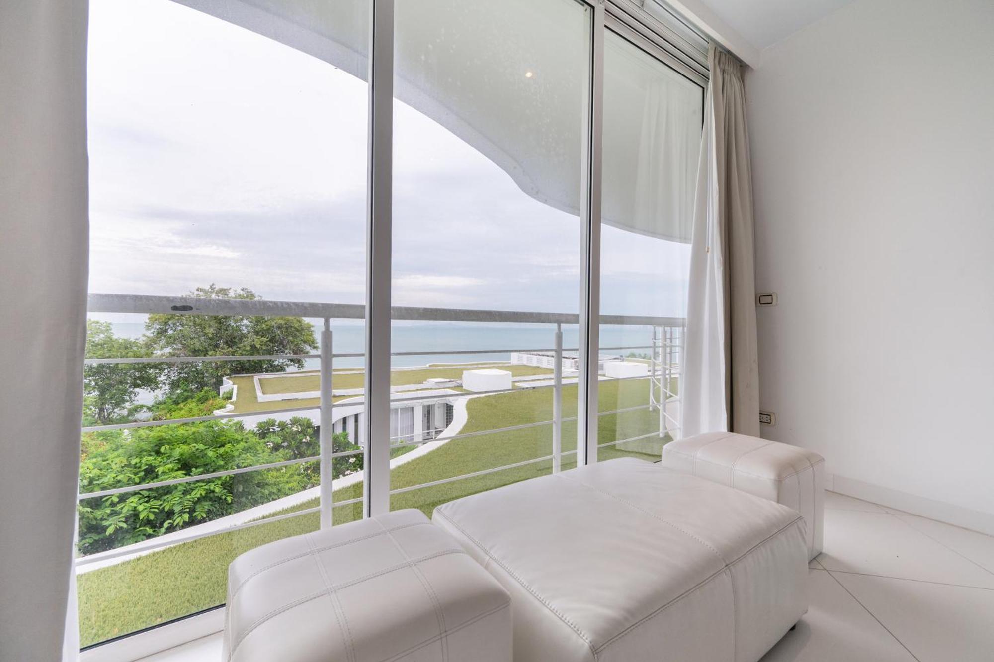 Pure Sunset Beach - Ocean View Room, Pattaya Na Chom Thian Bagian luar foto