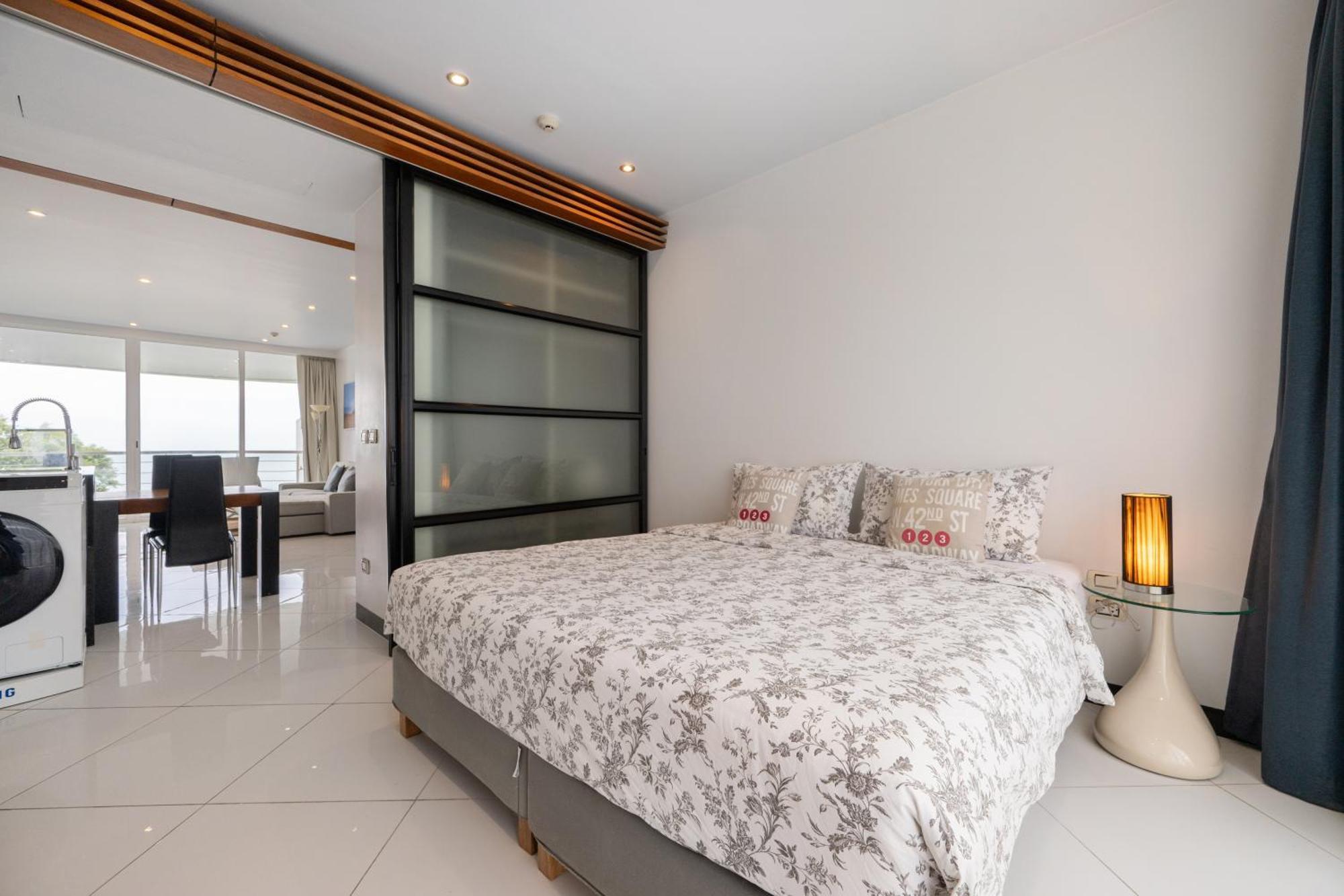Pure Sunset Beach - Ocean View Room, Pattaya Na Chom Thian Bagian luar foto