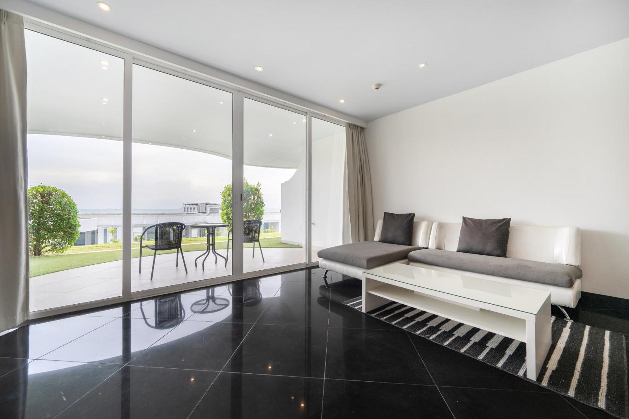 Pure Sunset Beach - Ocean View Room, Pattaya Na Chom Thian Bagian luar foto