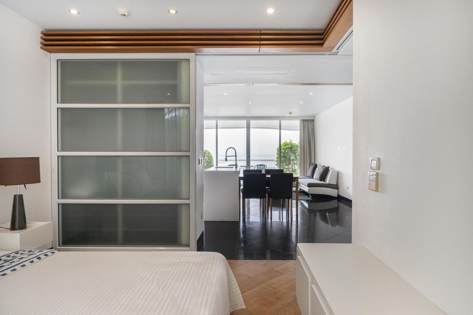Pure Sunset Beach - Ocean View Room, Pattaya Na Chom Thian Bagian luar foto