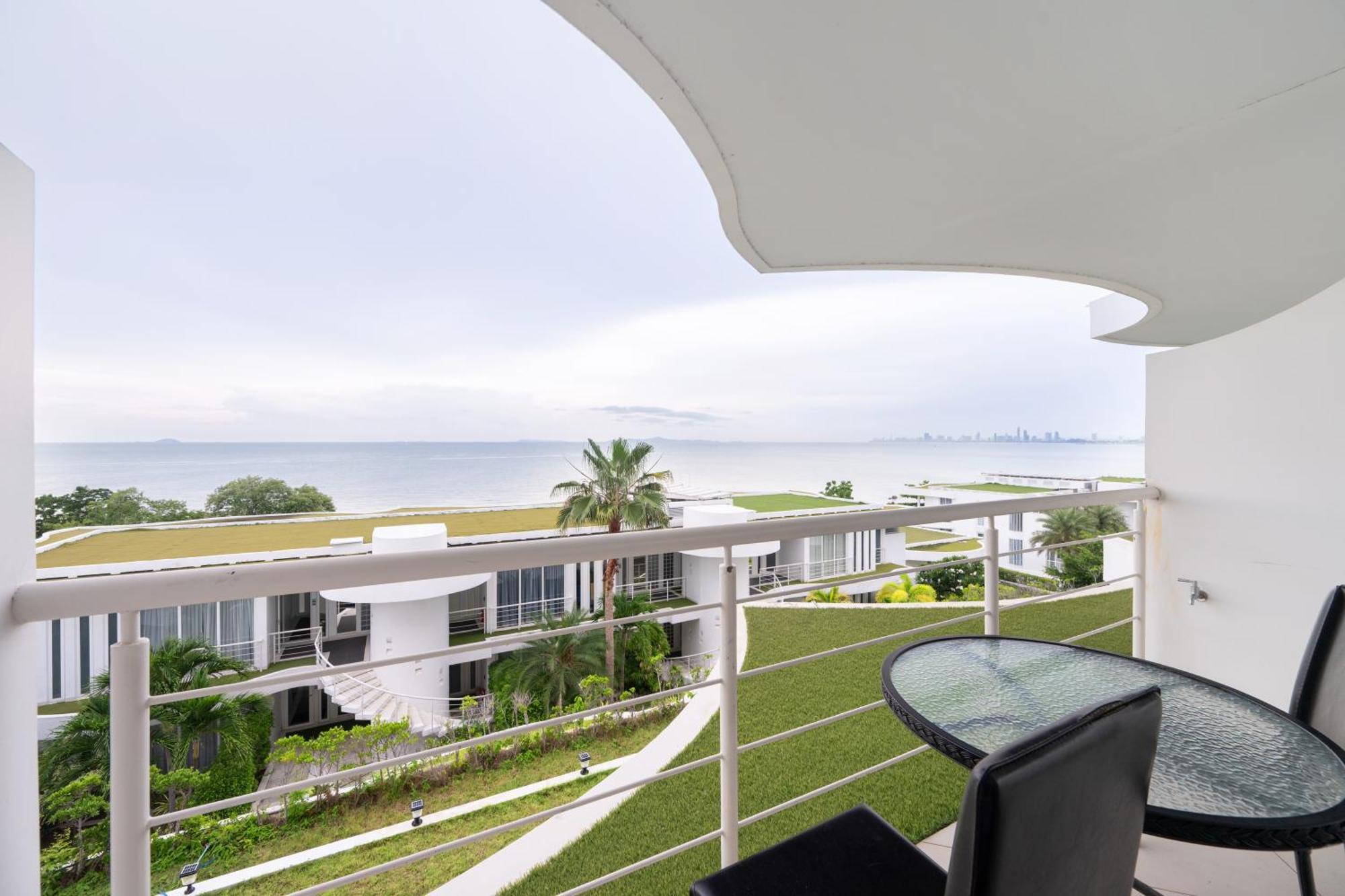 Pure Sunset Beach - Ocean View Room, Pattaya Na Chom Thian Bagian luar foto